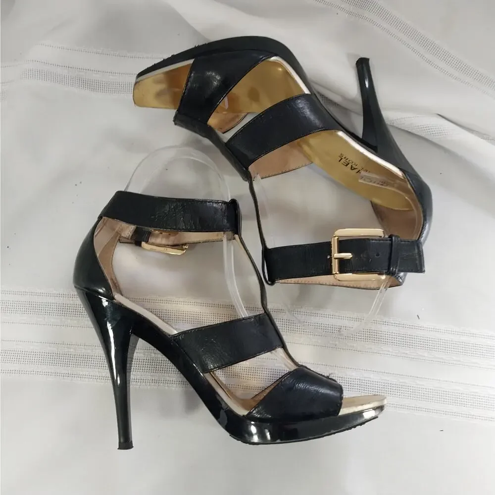 MICHAEL KORS! RICH BLACK GENUINE LEATHER, HARNESS FRONT/BUCKLE HEELS! SZ 6.5M